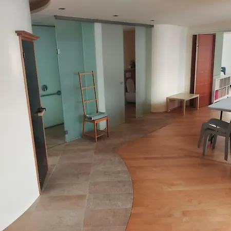 Appartement Comfortable House With Two Floors Linz