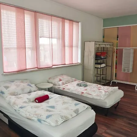 Comfortable House With Two Floors Linz