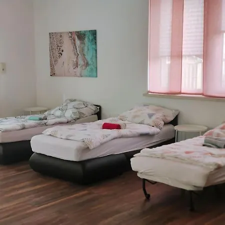 Comfortable House With Two Floors * Linz