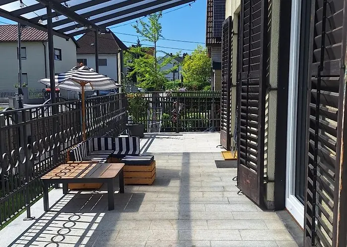 Comfortable House With Two Floors Linec